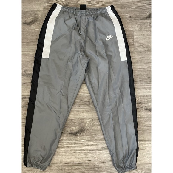 Vintage Y2k Nike Mens Windbreaker Pants With Zipper Pockets And Zipper Large